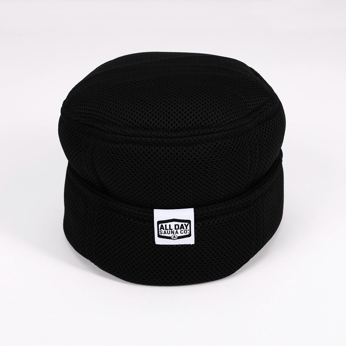 Black mesh sauna hat by All Day Sauna Co. — breathable, machine-washable sauna hat designed for hot sauna sessions and post-sauna recovery, available in multiple colors