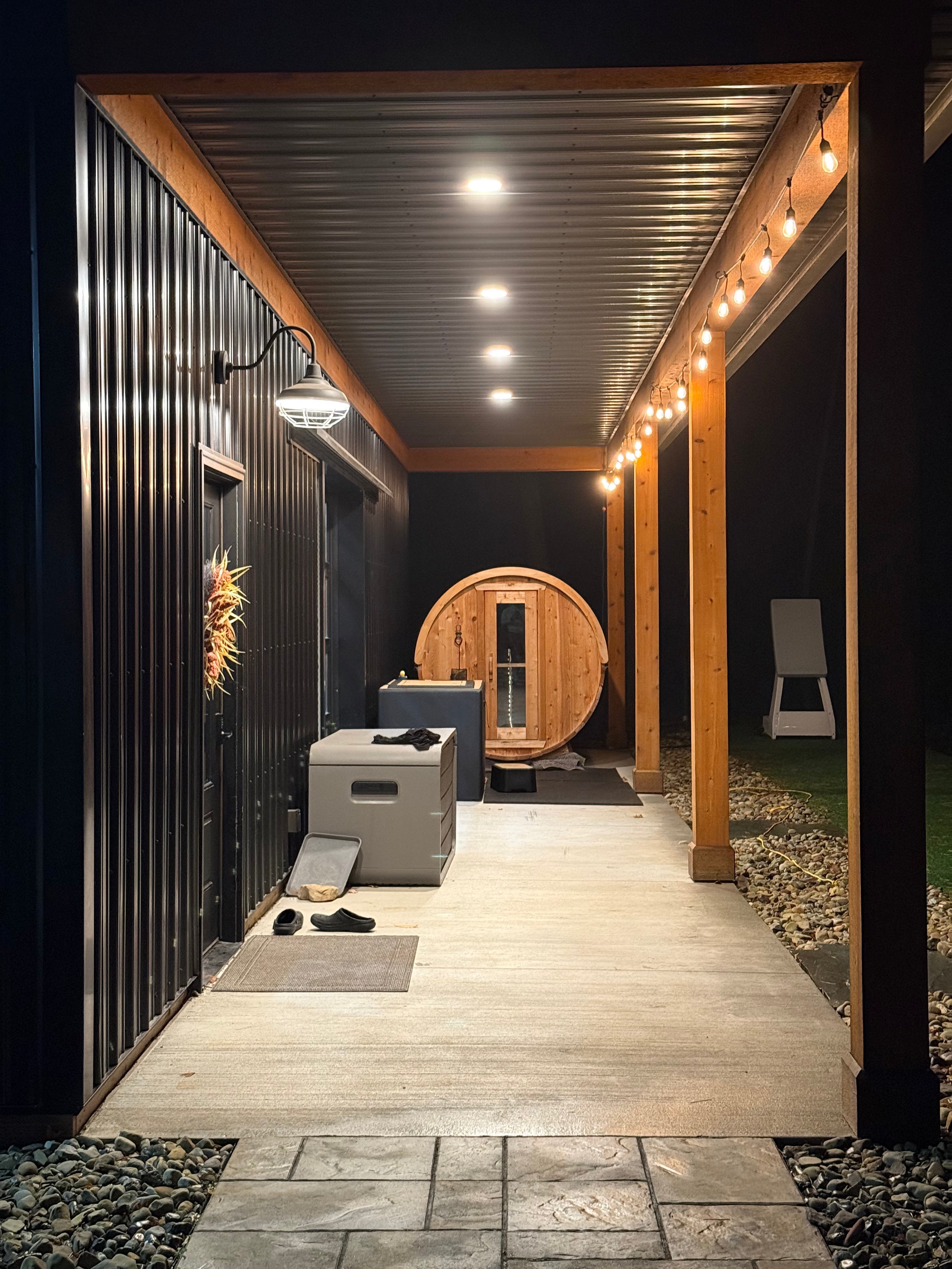 Your Hair Is 12–15% Water: Why Sauna Heat Matters